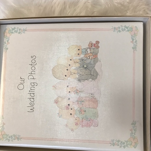 NWT Precious Moment’s vintage wedding photo album